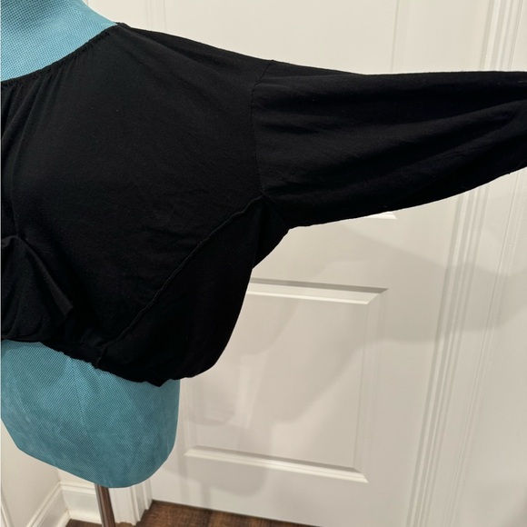 Prada retro looking light weight sweater - Picture 4 of 6